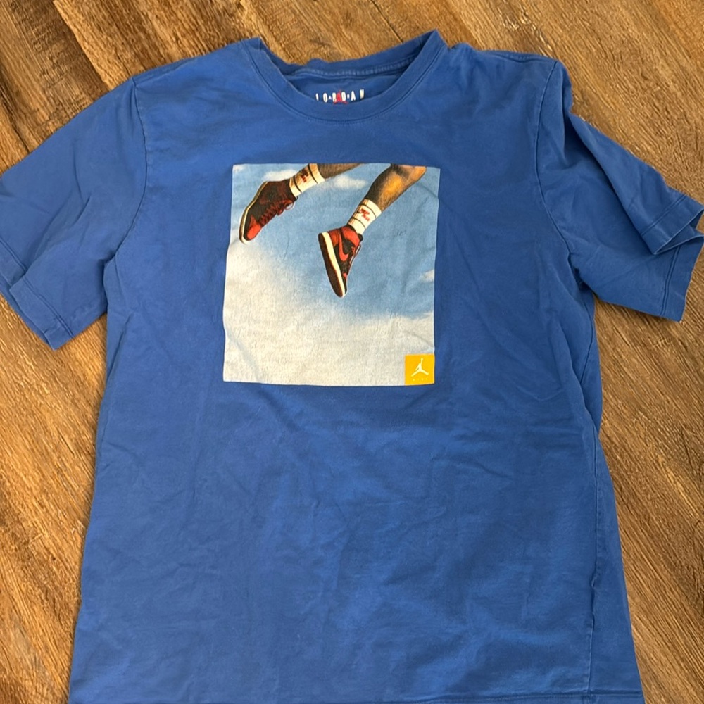 Men’s Jordan brand Air Jordan one retro T-shirt size Large